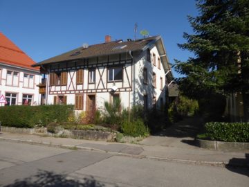 ++VERKAUFT++ HANDWERKER AUFGEPASST – Schönes altes Haus für schöne neue Ideen, 79650 