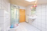 ++NEU IM ANGEBOT++ Luxuriöses Einfamilienhaus in TOP-Lage von Lörrach - Gäste Bad