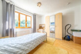 ++PROVISIONSFREI für Käufer ++ Klassische 2,5-Zimmer-Eigentumswohnung in zentraler Lage von Lörrach - Schlafzimmer