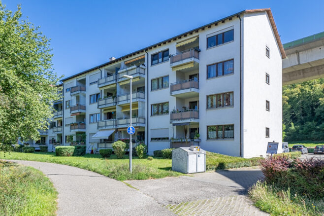 ++VERKAUFT ++ Klassische 2,5-Zimmer-Eigentumswohnung in zentraler Lage von Lörrach, 79539 Lörrach, Etagenwohnung