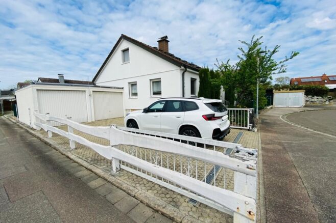 ++NEU IM ANGEBOT++ Freistehendes Einfamilienhaus in sehr ruhiger Bestlage von Neuenburg am Rhein, 79395 Neuenburg am Rhein, Einfamilienhaus