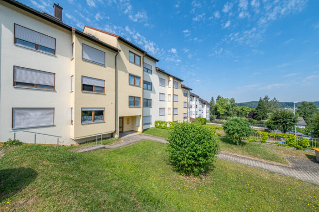 ++VERKAUFT++ Ruhige 3,5-Zi.-Eigentumswohng. mit Aussicht in die Natur -SOFORT FREI-, 79541 Lörrach / Brombach, Etagenwohnung