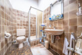 ++NEU IM ANGEBOT++ Freistehendes Einfamilienhaus mit ELW in bester Lage -sofort frei- - Duschbad EG