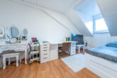 ++VERKAUFT++ Reihenhaus mit Potenzial in Grenzach-Wyhlen inkl. Dachterrasse und Garage - Kind 1 DG