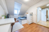 ++VERKAUFT++ Reihenhaus mit Potenzial in Grenzach-Wyhlen inkl. Dachterrasse und Garage - Kind 1 DG