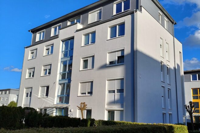 ++RESERVIERT++ 3-Zimmer-Penthouse-Wohnung in sehr guter Wohnlage von Schopfheim, 79650 Schopfheim, Penthousewohnung
