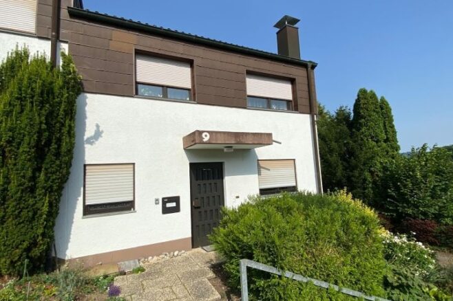 ++VERKAUFT++ Großes Reihenendhaus m. ELW in ruhiger Lage von Lörrach-Brombach -SOFORT FREI-, 79541 Lörrach / Brombach, Reihenendhaus