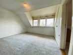 ++NEU IM ANGEBOT++ Wohnhaus mit Gewerbeflächen und Entwicklungspotenzial in Efringen-Kirchen - Zimmer