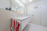 ++PROVISIONSFREI für Käufer++ Große, komfortable und sonnige Terrassen-Wohnung mit Aussicht - Badezimmer